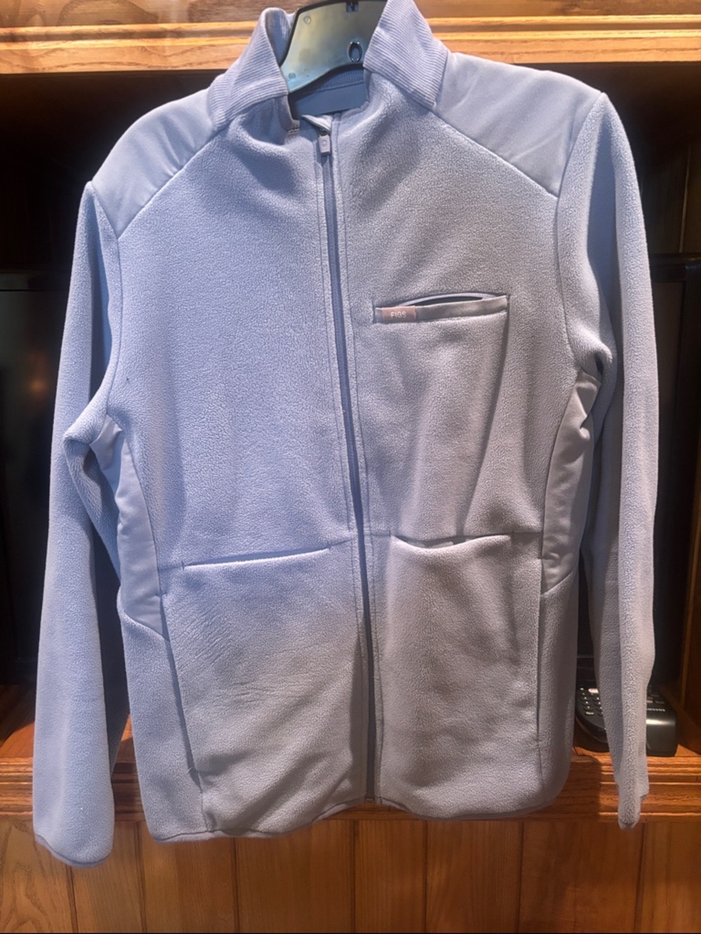 Figs on shift jacket.